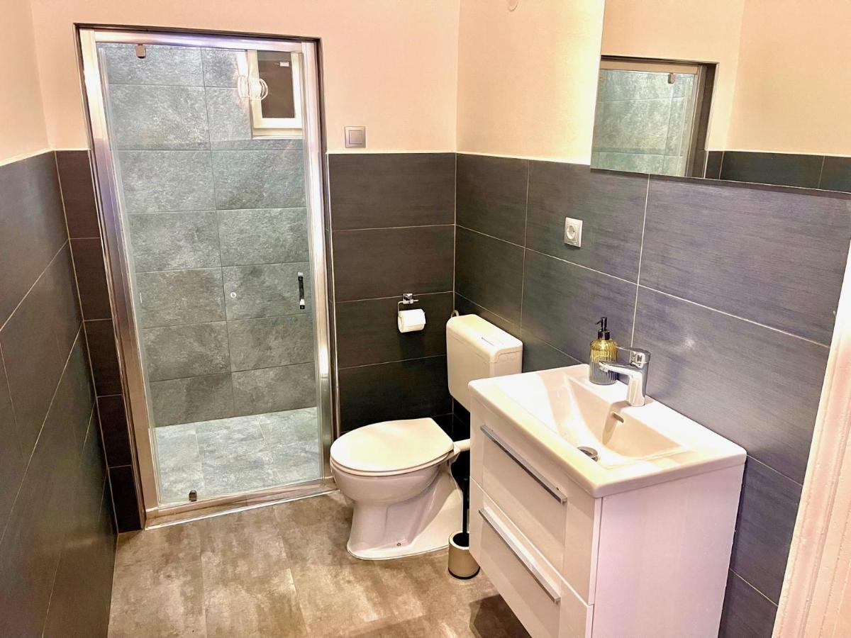 Aviator Luxury Apartment Budapest Bagian luar foto